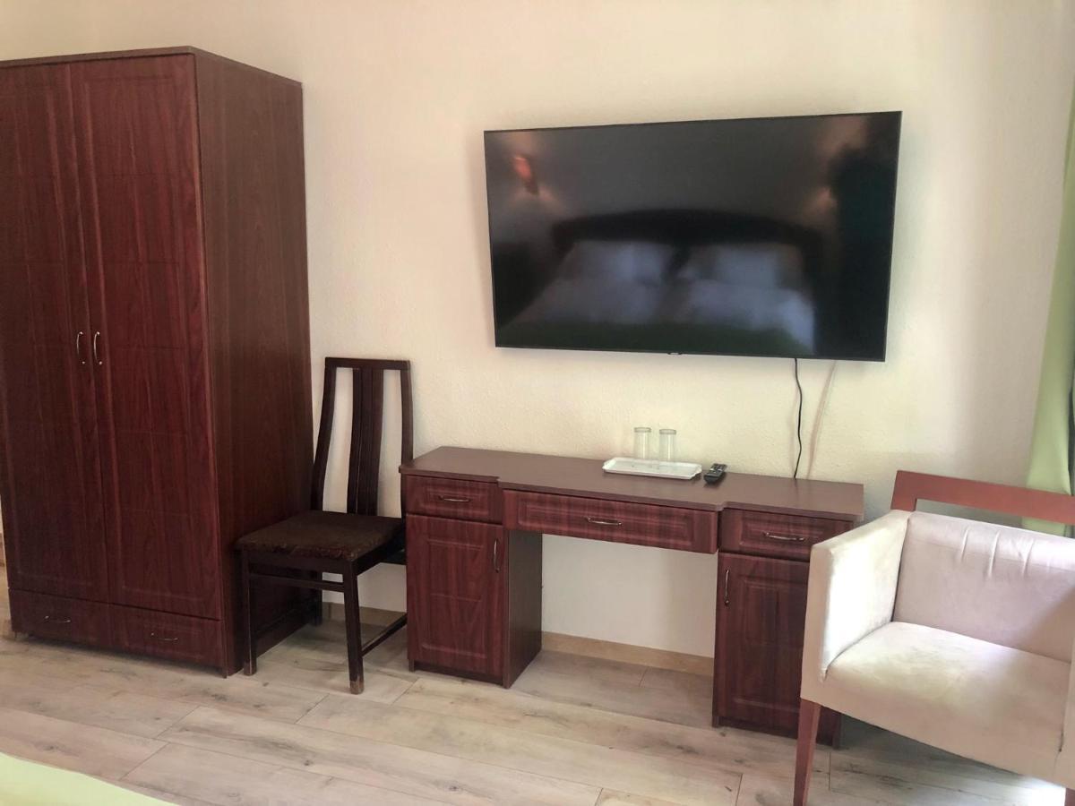 Hotel Viktoria Balatonalmádi Εξωτερικό φωτογραφία