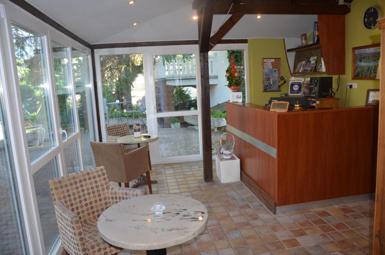 Hotel Viktoria Balatonalmádi Εξωτερικό φωτογραφία