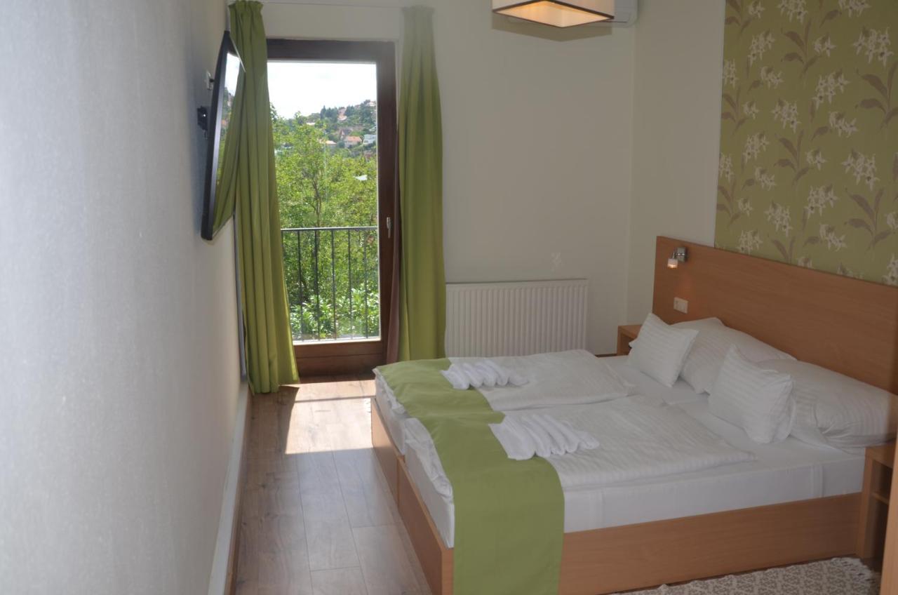 Hotel Viktoria Balatonalmádi Εξωτερικό φωτογραφία