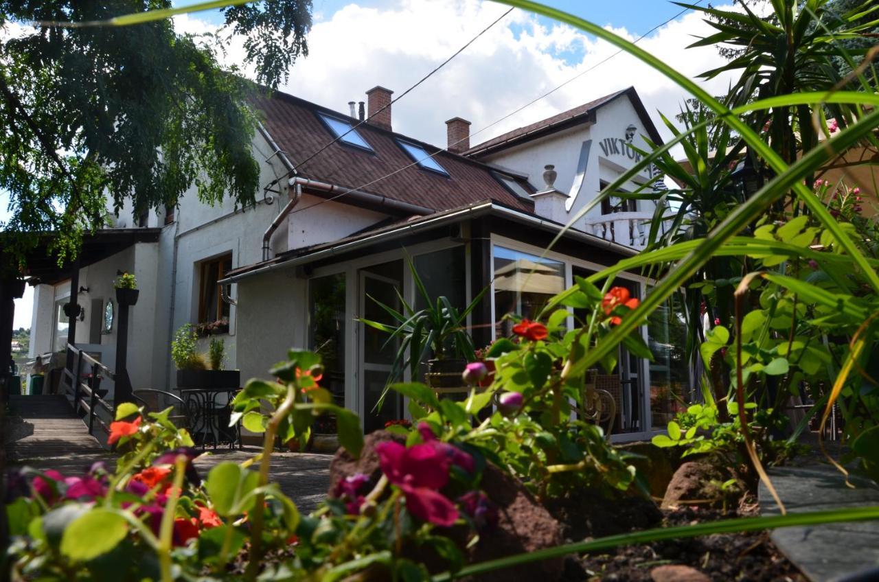 Hotel Viktoria Balatonalmádi Εξωτερικό φωτογραφία